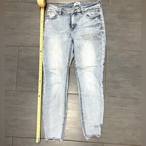 Women’s jeans size 28, pistola, soft with some stretch